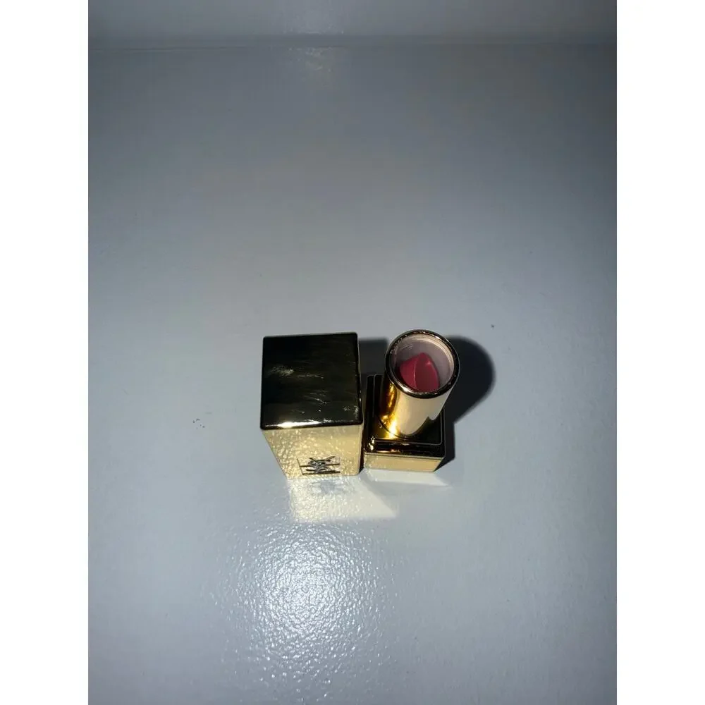 YSL Yves Saint Laurent Rouge Pur Couture Lipstick 70 Le Nu 3.8g nude